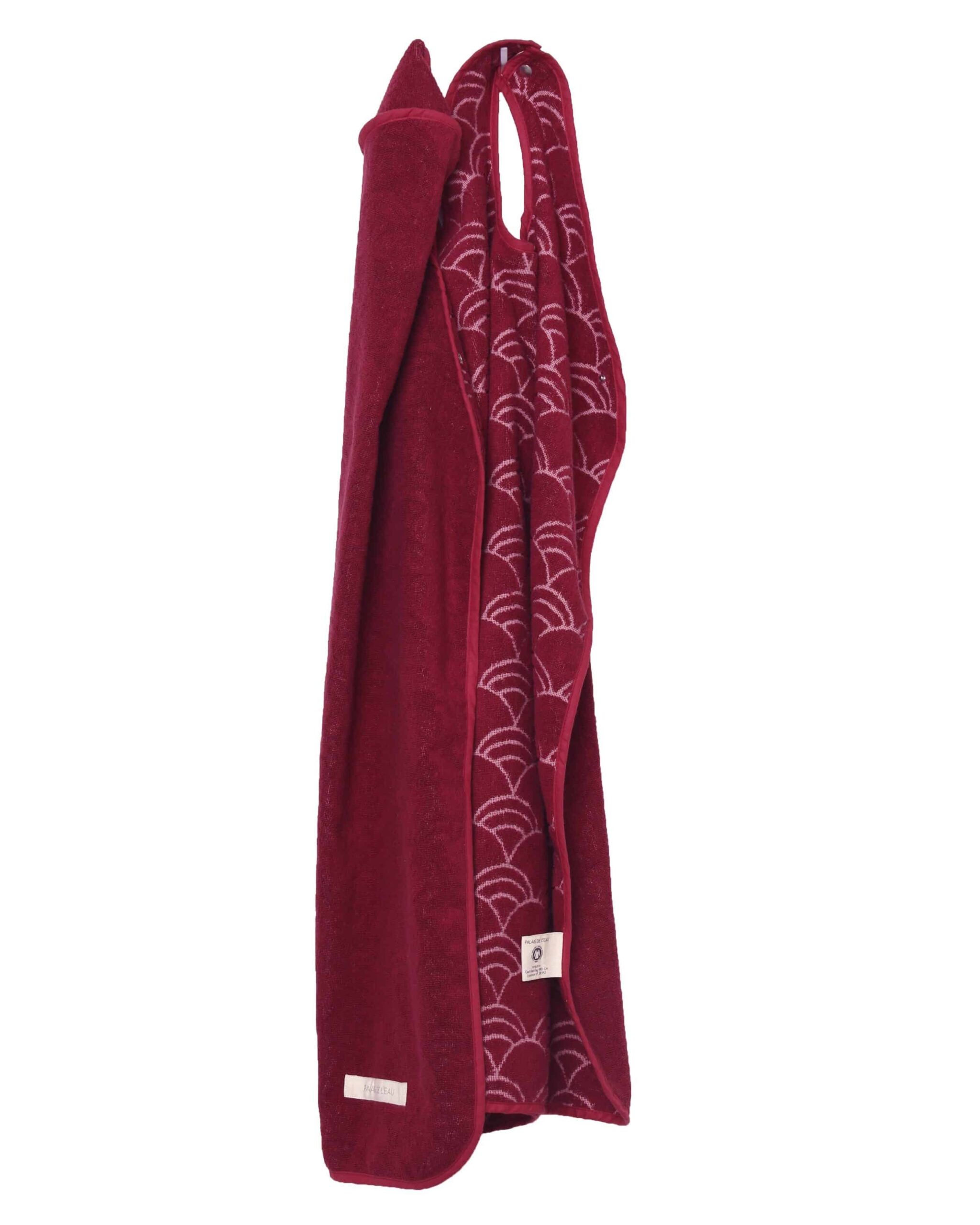 Palais de l'eau baby towel cerise 2